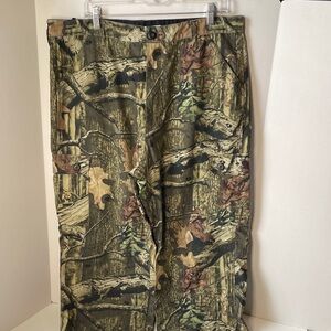 Liberty  Size 38-40 x 32 Camouflage Men's Pants Cargo Breakup Infinity